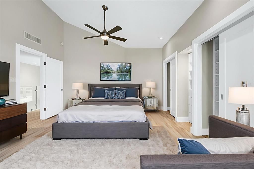 En Venta: $1,695,000 (4 camas, 2 baños, 3106 Pies cuadrados)