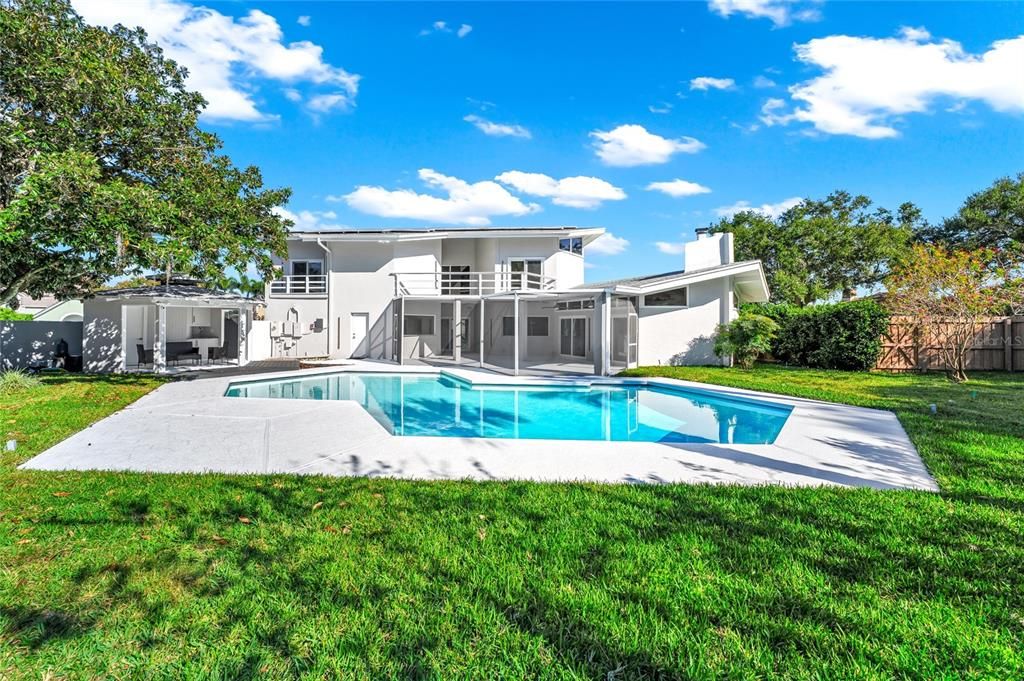 En Venta: $1,695,000 (4 camas, 2 baños, 3106 Pies cuadrados)