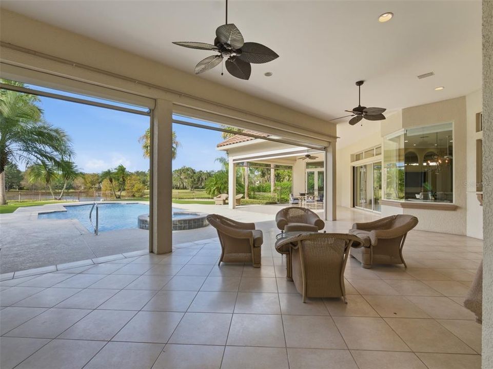 待售: $3,400,000 (6 贝兹, 6 浴室, 4988 平方英尺)