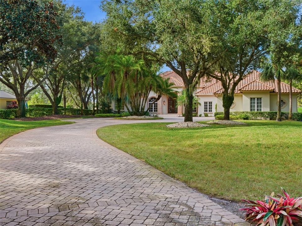 待售: $3,400,000 (6 贝兹, 6 浴室, 4988 平方英尺)