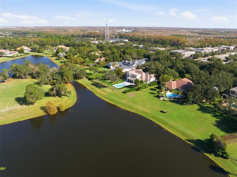 待售: $3,400,000 (6 贝兹, 6 浴室, 4988 平方英尺)