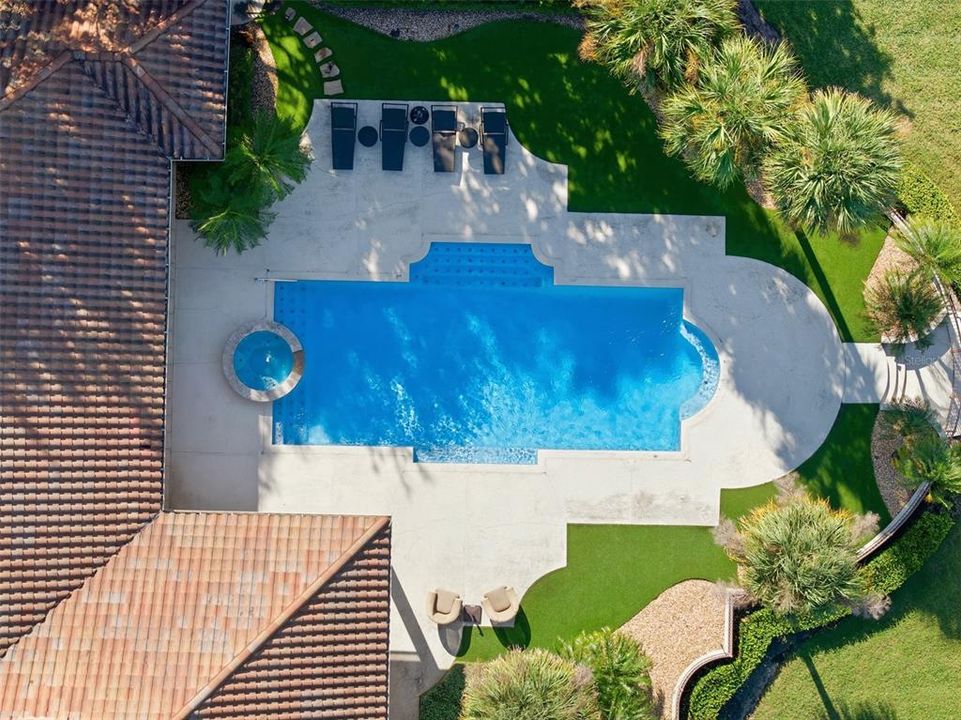 待售: $3,400,000 (6 贝兹, 6 浴室, 4988 平方英尺)