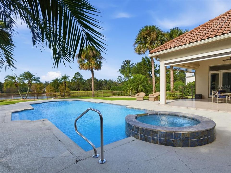 待售: $3,400,000 (6 贝兹, 6 浴室, 4988 平方英尺)