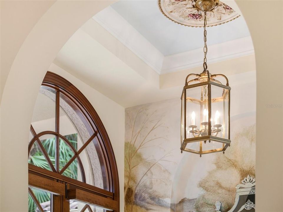 待售: $3,400,000 (6 贝兹, 6 浴室, 4988 平方英尺)