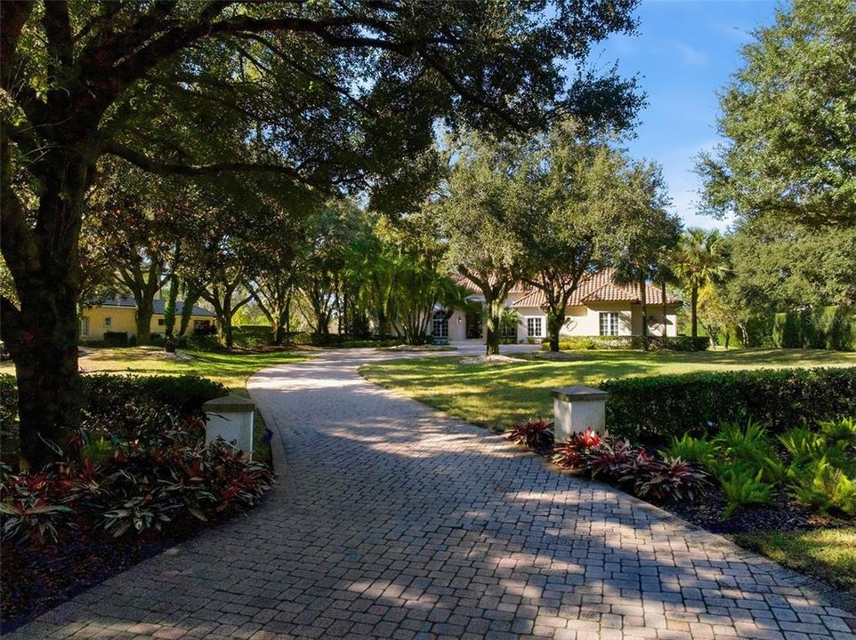 待售: $3,400,000 (6 贝兹, 6 浴室, 4988 平方英尺)