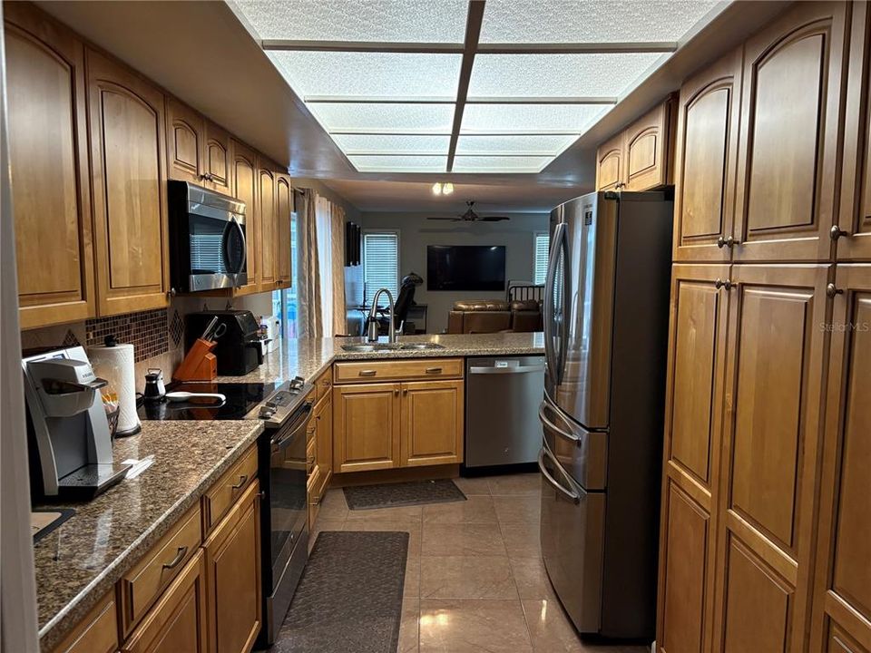 En Renta: $3,500 (4 camas, 3 baños, 2479 Pies cuadrados)