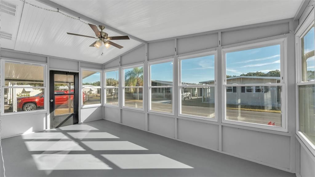 En Venta: $172,900 (2 camas, 2 baños, 1144 Pies cuadrados)