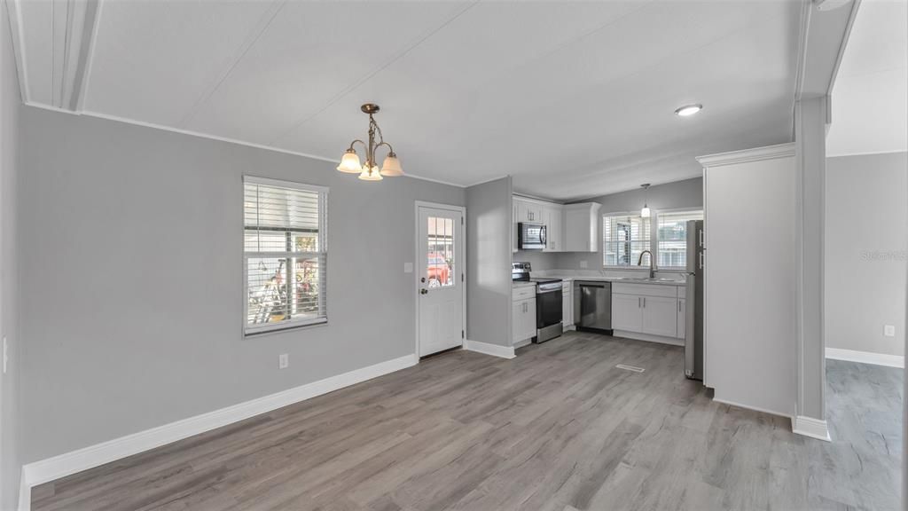 En Venta: $172,900 (2 camas, 2 baños, 1144 Pies cuadrados)