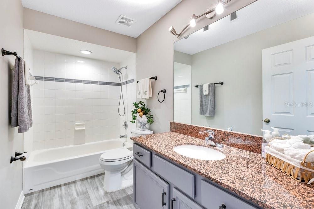 待售: $647,572 (4 贝兹, 3 浴室, 2426 平方英尺)