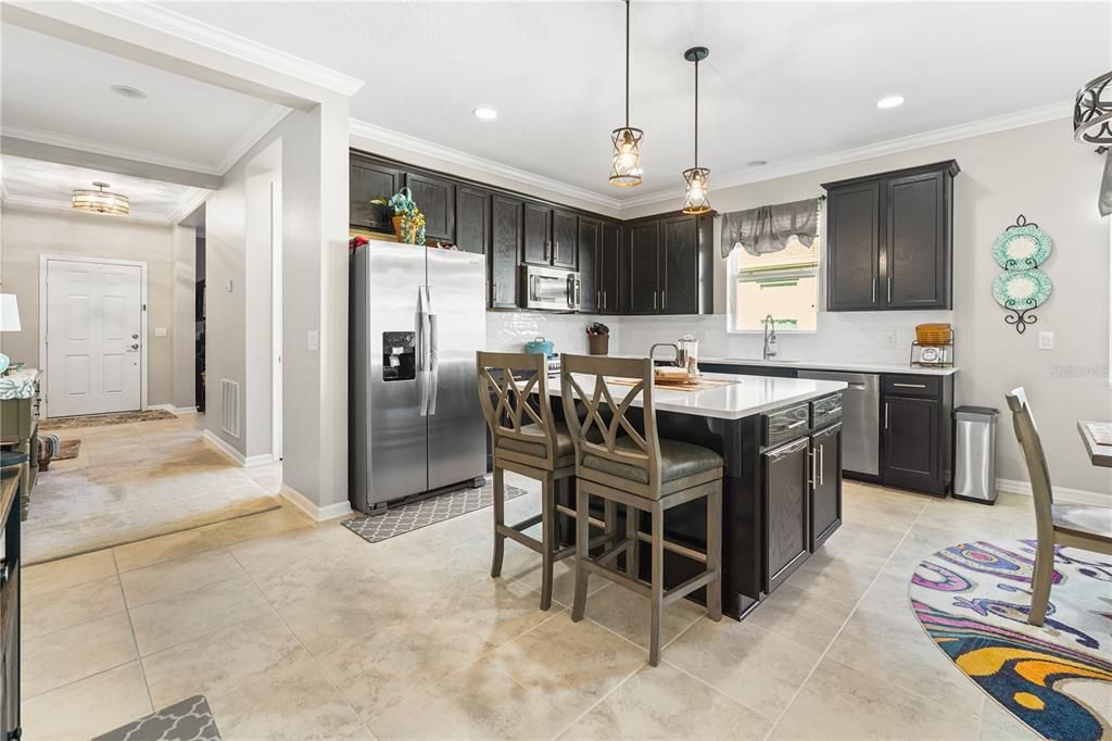 На продажу: $385,000 (3 спален, 2 ванн, 2090 Квадратных фут)