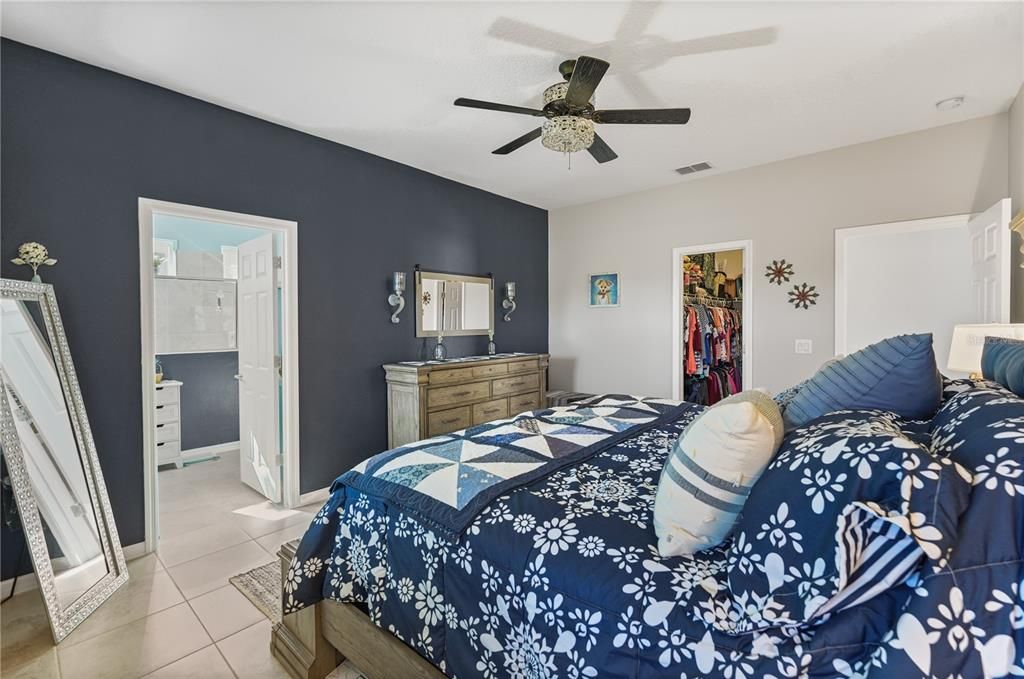 На продажу: $385,000 (3 спален, 2 ванн, 2090 Квадратных фут)