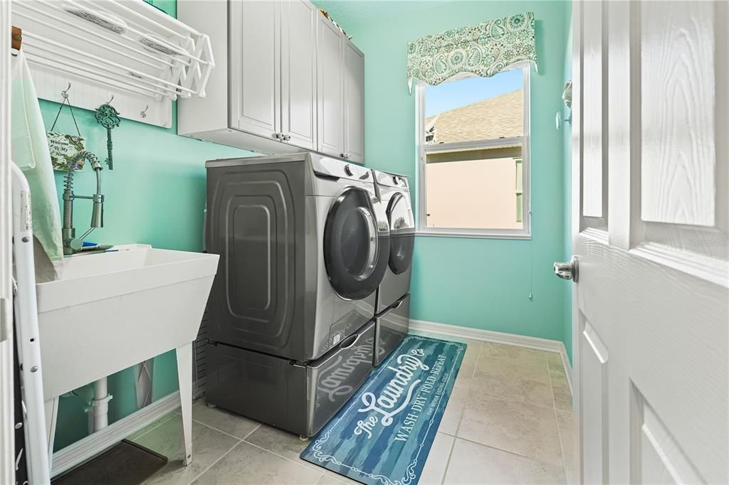 На продажу: $385,000 (3 спален, 2 ванн, 2090 Квадратных фут)