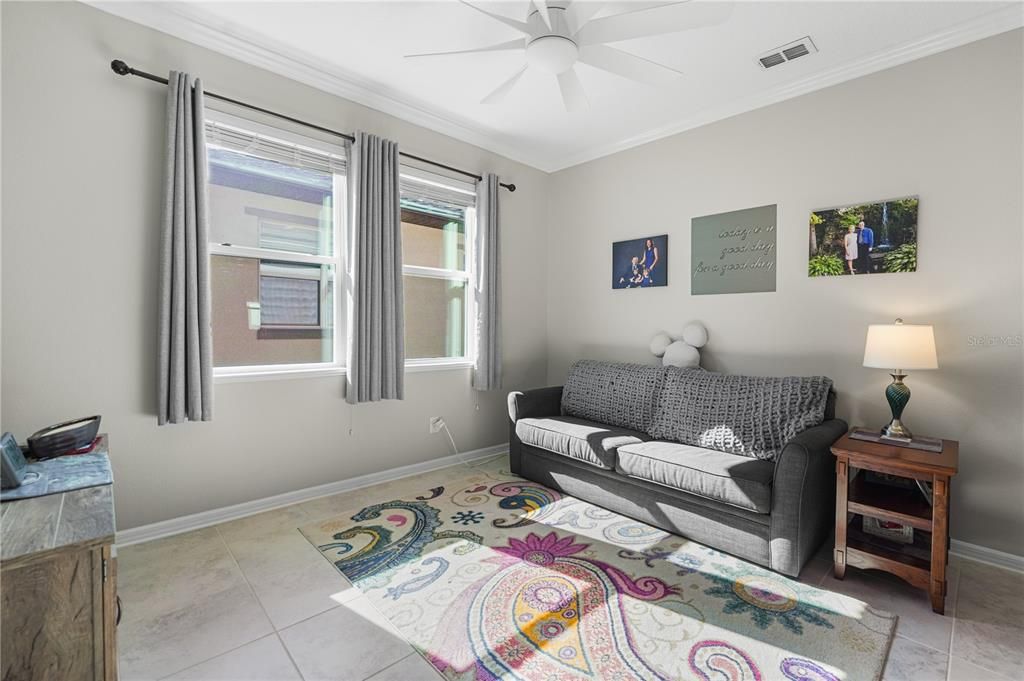 На продажу: $385,000 (3 спален, 2 ванн, 2090 Квадратных фут)