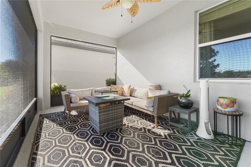 На продажу: $385,000 (3 спален, 2 ванн, 2090 Квадратных фут)