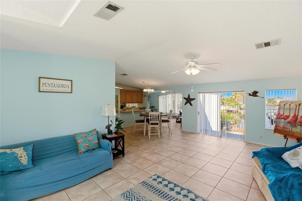 For Sale: $369,500 (3 beds, 2 baths, 1892 Square Feet)
