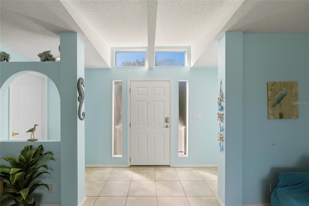 For Sale: $369,500 (3 beds, 2 baths, 1892 Square Feet)