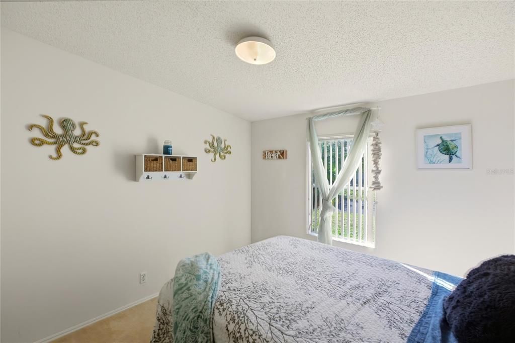 For Sale: $369,500 (3 beds, 2 baths, 1892 Square Feet)