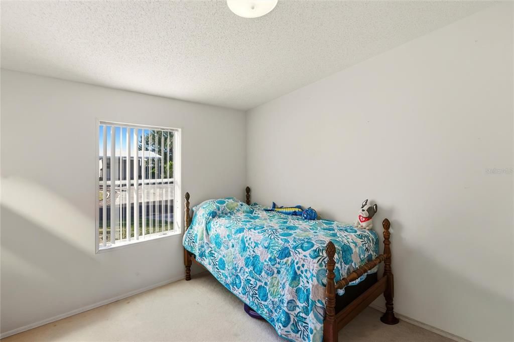 For Sale: $369,500 (3 beds, 2 baths, 1892 Square Feet)