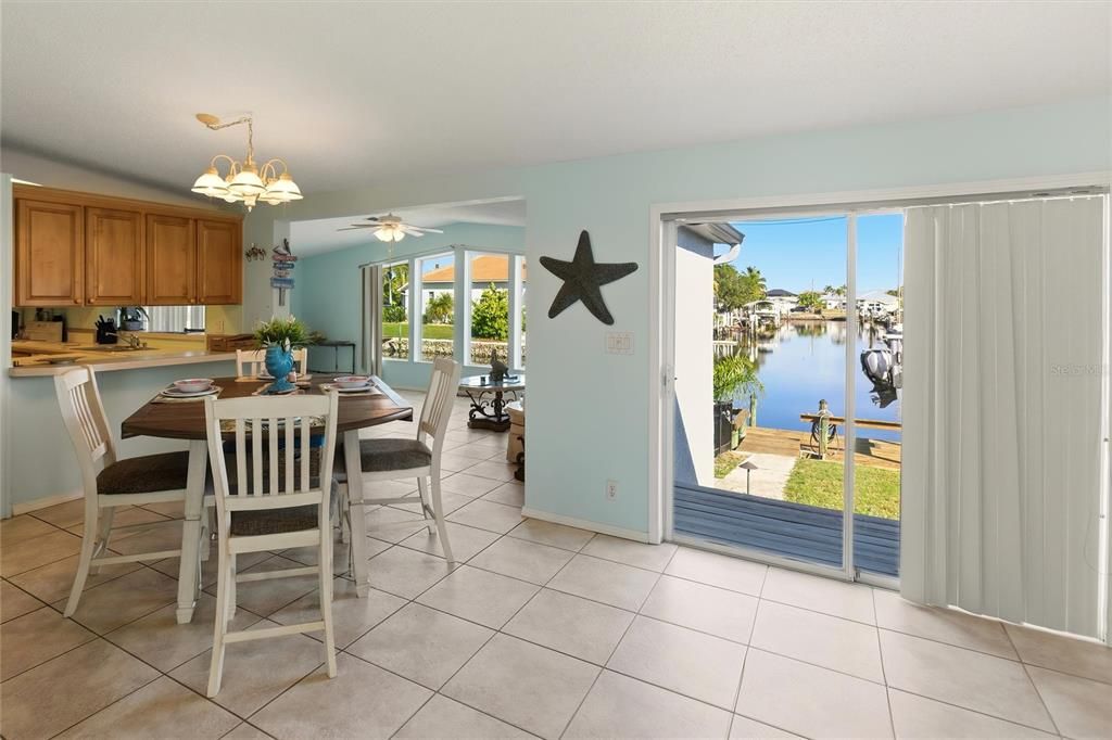 For Sale: $369,500 (3 beds, 2 baths, 1892 Square Feet)