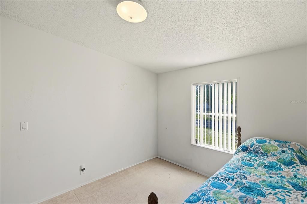 For Sale: $369,500 (3 beds, 2 baths, 1892 Square Feet)