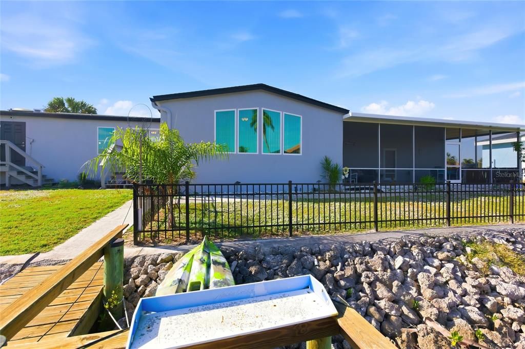 For Sale: $369,500 (3 beds, 2 baths, 1892 Square Feet)