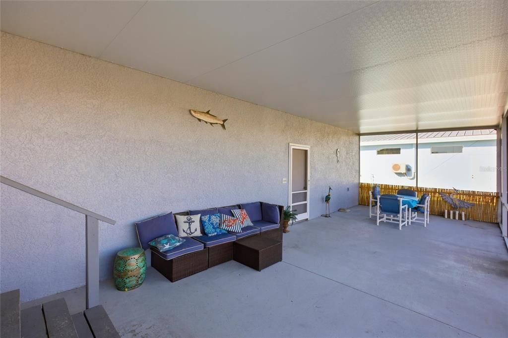 For Sale: $369,500 (3 beds, 2 baths, 1892 Square Feet)