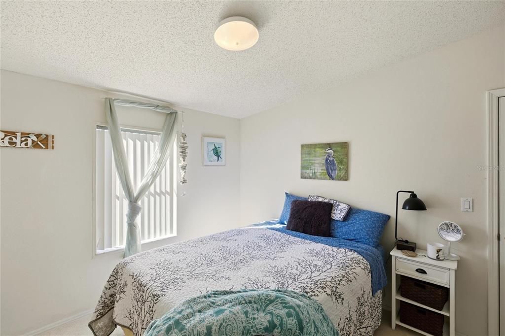 For Sale: $369,500 (3 beds, 2 baths, 1892 Square Feet)