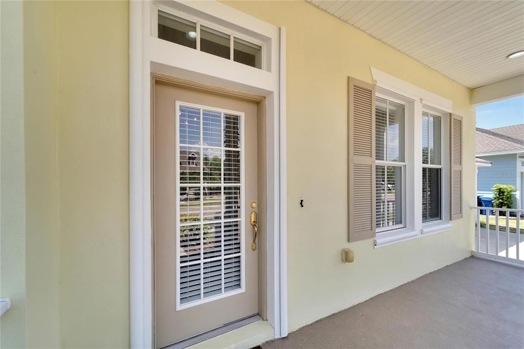 En Venta: $649,000 (4 camas, 3 baños, 3772 Pies cuadrados)