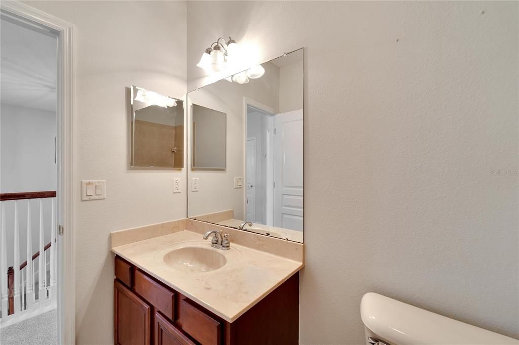 En Venta: $649,000 (4 camas, 3 baños, 3772 Pies cuadrados)