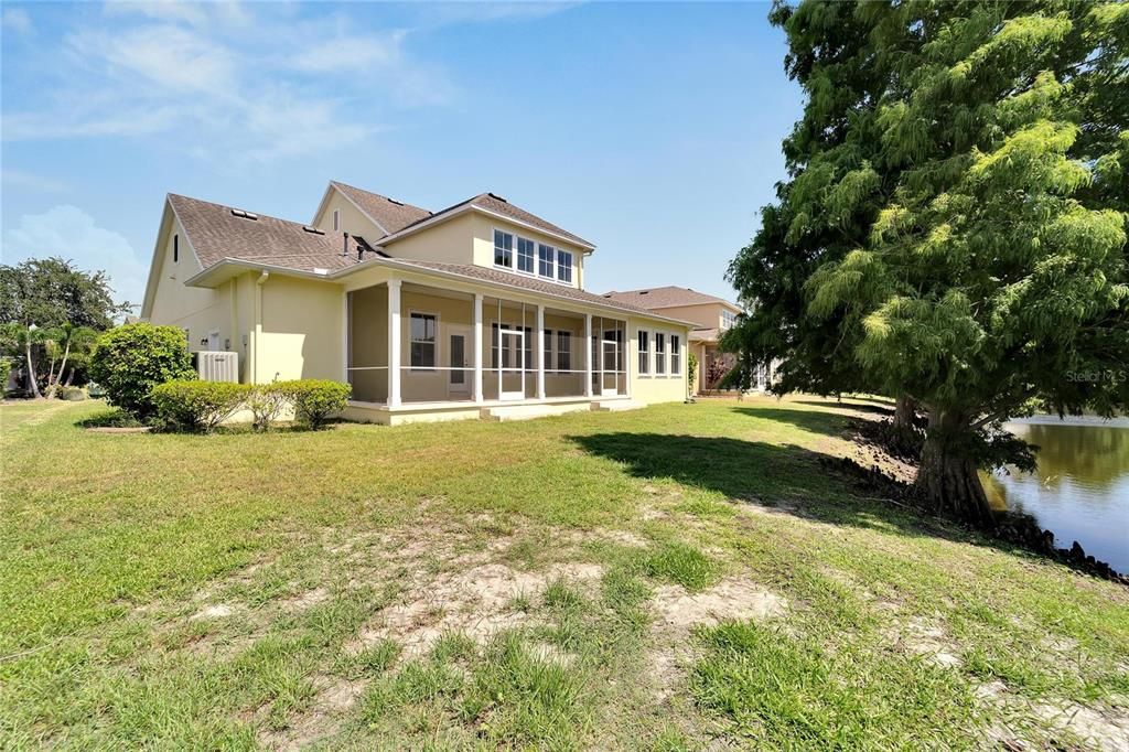 En Venta: $649,000 (4 camas, 3 baños, 3772 Pies cuadrados)