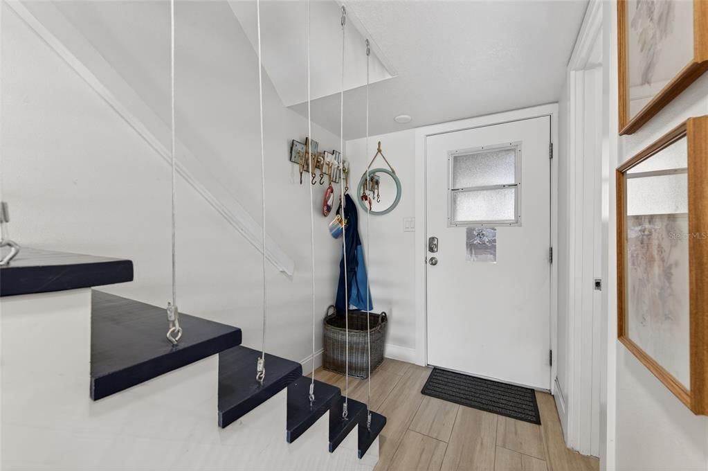 待售: $565,000 (2 贝兹, 2 浴室, 1033 平方英尺)