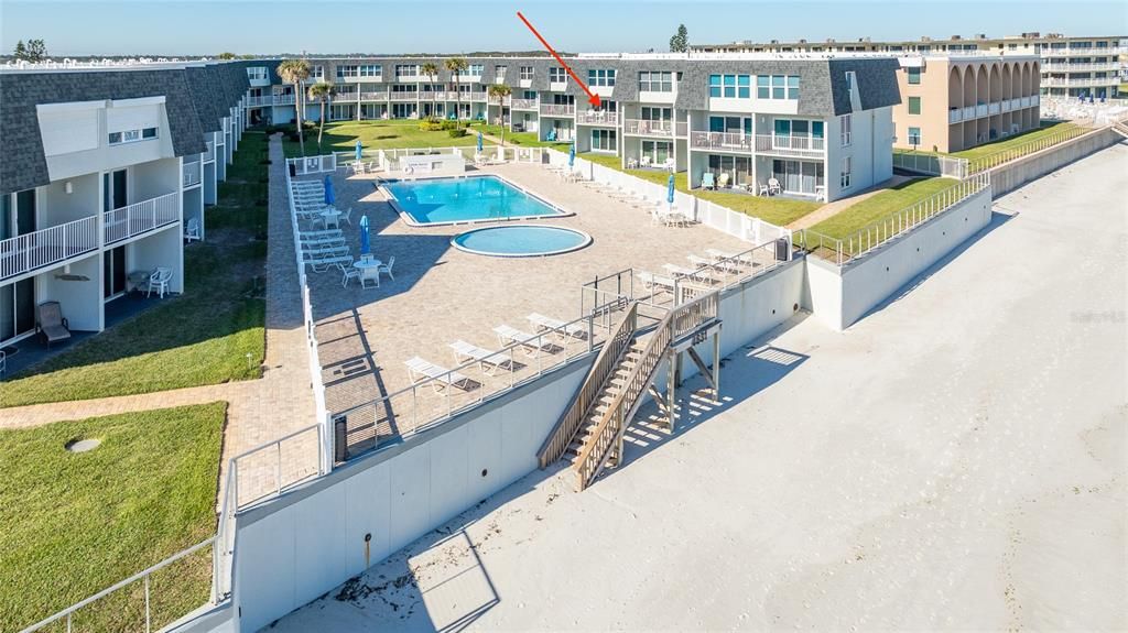 待售: $565,000 (2 贝兹, 2 浴室, 1033 平方英尺)