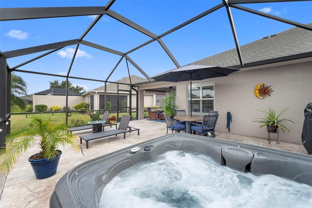 На продажу: $329,000 (2 спален, 2 ванн, 1477 Квадратных фут)