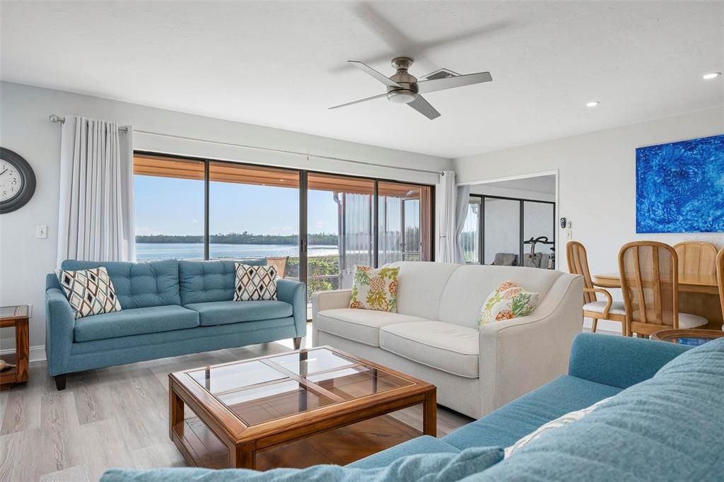 En Venta: $599,000 (3 camas, 2 baños, 1578 Pies cuadrados)