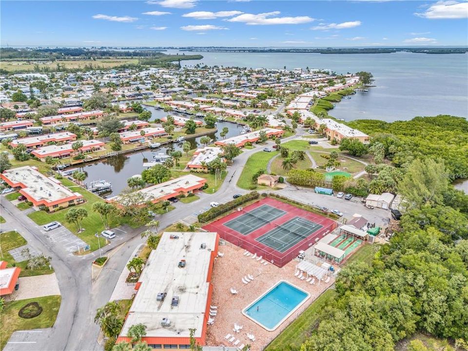 En Venta: $599,000 (3 camas, 2 baños, 1578 Pies cuadrados)