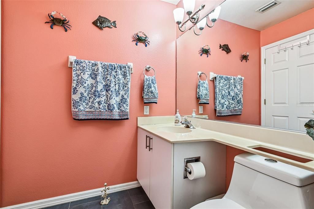 На продажу: $259,000 (2 спален, 2 ванн, 1193 Квадратных фут)