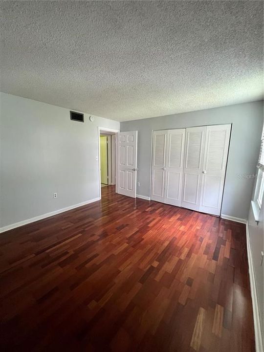 En Renta: $1,600 (2 camas, 2 baños, 1002 Pies cuadrados)