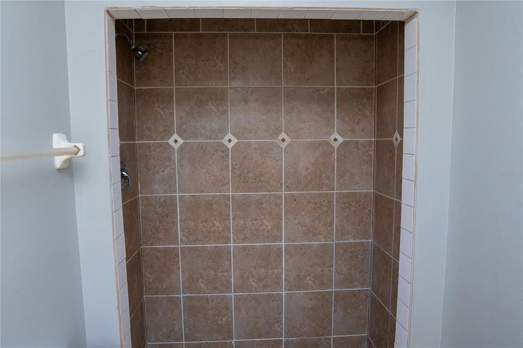 En Renta: $1,525 (3 camas, 2 baños, 1008 Pies cuadrados)