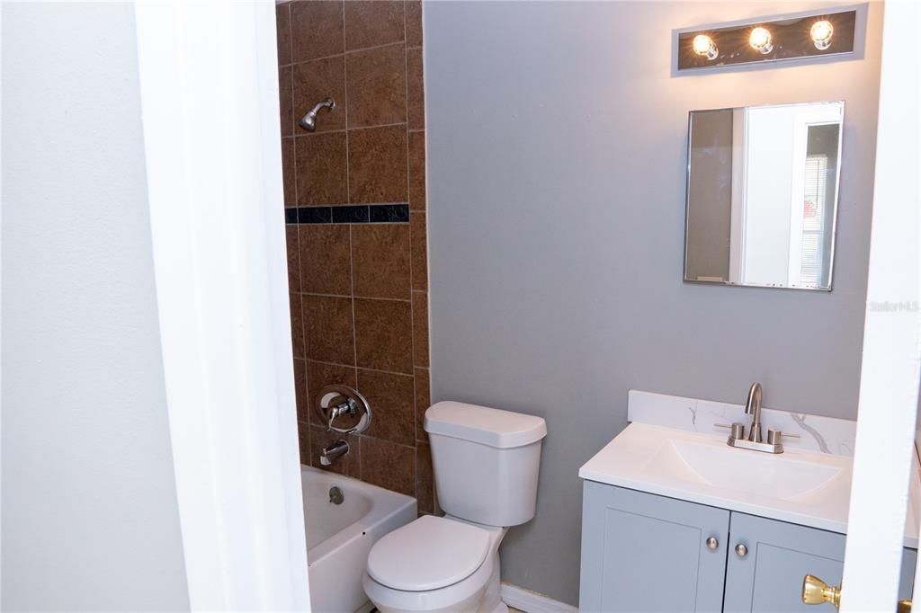 En Renta: $1,525 (3 camas, 2 baños, 1008 Pies cuadrados)