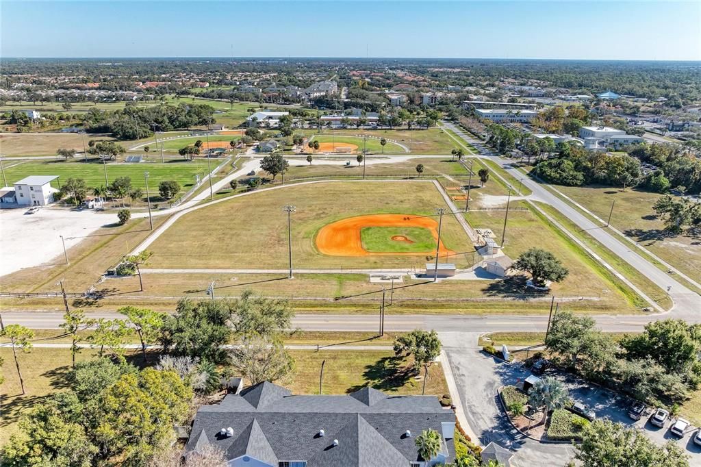 En Venta: $324,900 (2 camas, 2 baños, 1160 Pies cuadrados)