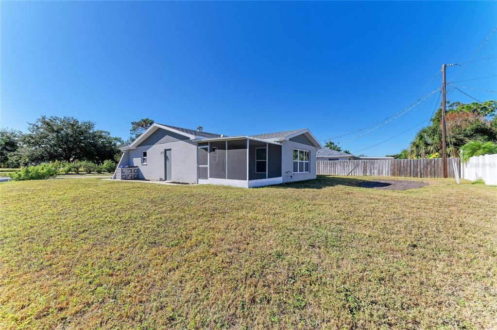 En Venta: $324,900 (2 camas, 2 baños, 1160 Pies cuadrados)