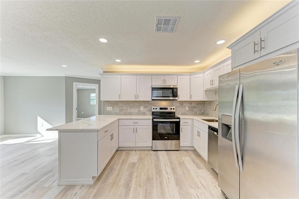 En Venta: $324,900 (2 camas, 2 baños, 1160 Pies cuadrados)