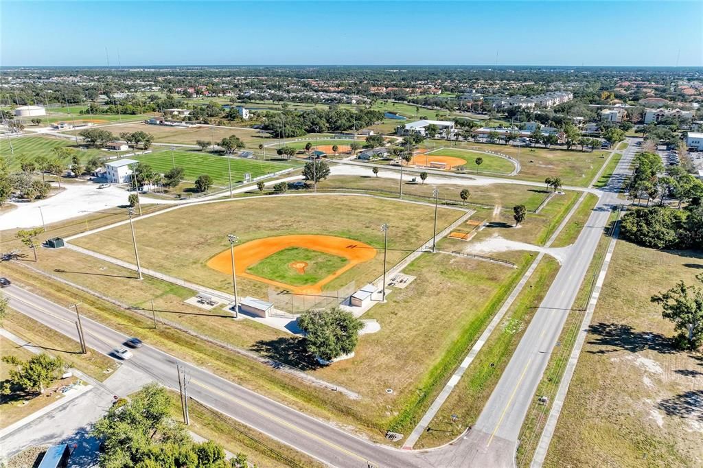 En Venta: $324,900 (2 camas, 2 baños, 1160 Pies cuadrados)