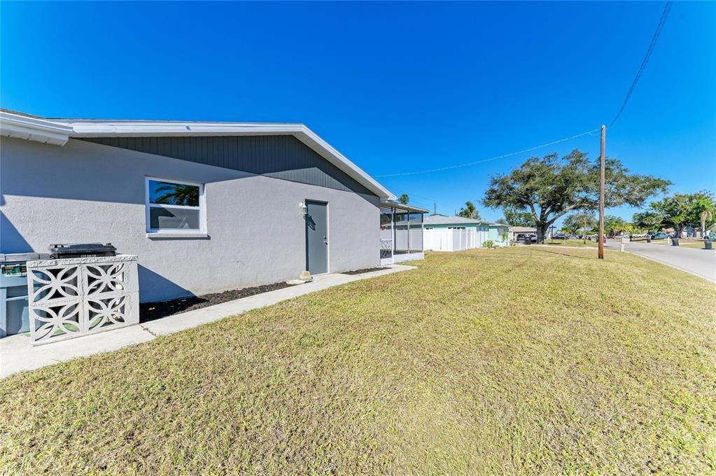 En Venta: $324,900 (2 camas, 2 baños, 1160 Pies cuadrados)