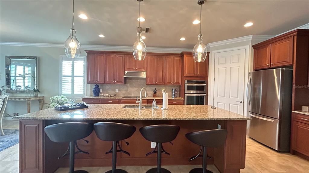 В аренду: $6,500 (3 спален, 3 ванн, 2489 Квадратных фут)