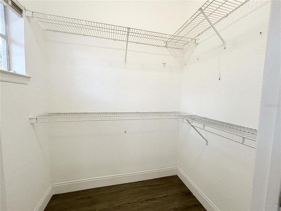 For Rent: $1,975 (2 beds, 2 baths, 1182 Square Feet)