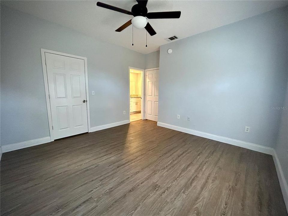 For Rent: $1,975 (2 beds, 2 baths, 1182 Square Feet)