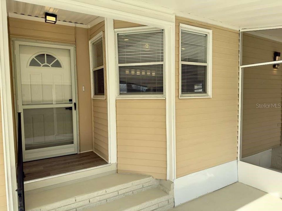 For Sale: $229,900 (2 beds, 2 baths, 1344 Square Feet)