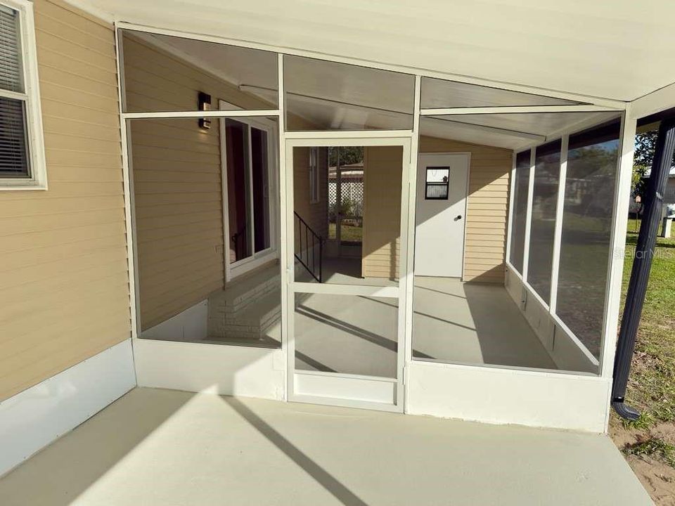 For Sale: $229,900 (2 beds, 2 baths, 1344 Square Feet)