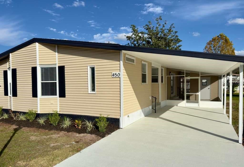 For Sale: $229,900 (2 beds, 2 baths, 1344 Square Feet)